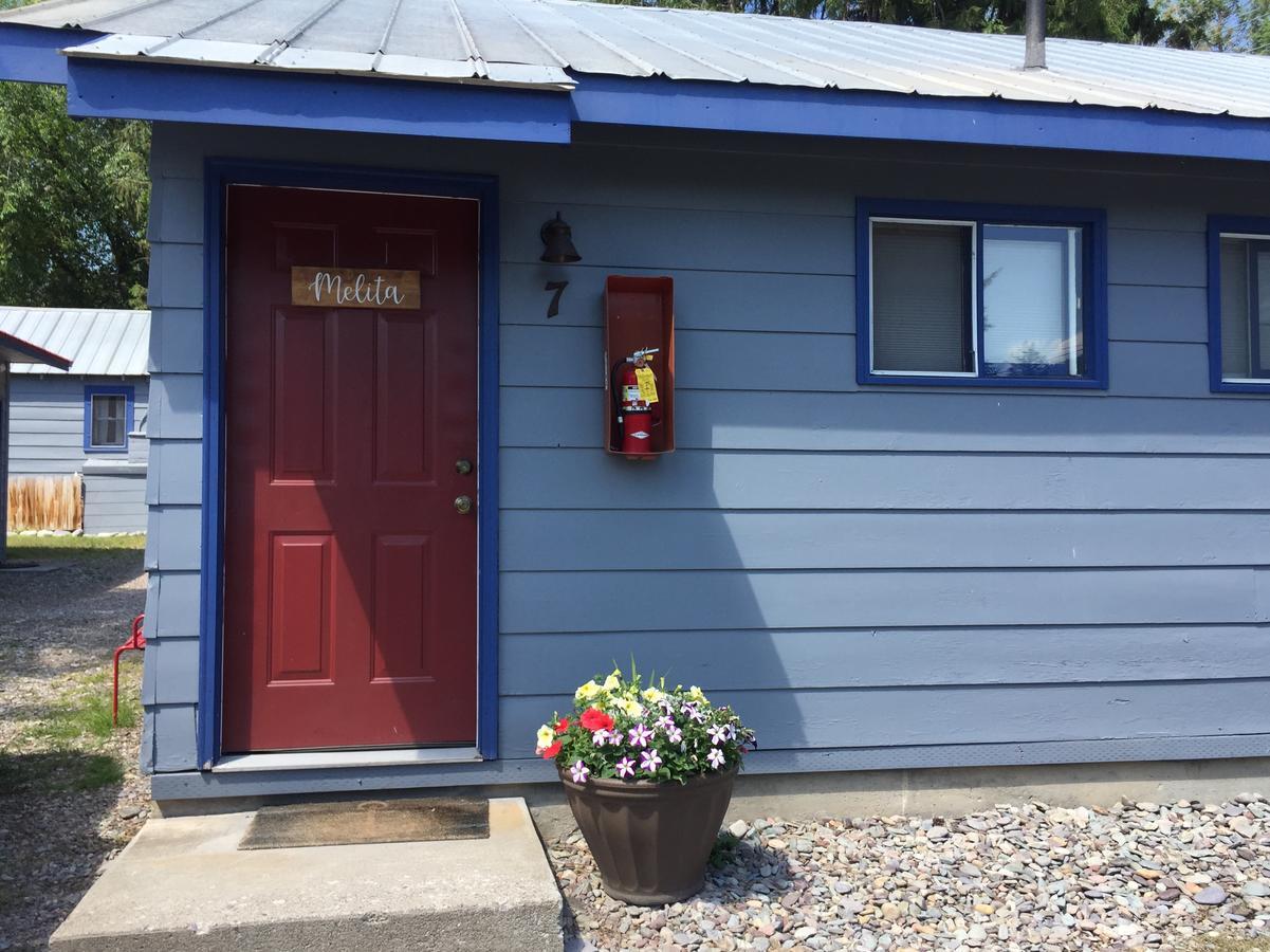 Flathead Lake Resort Woods Bay Экстерьер фото